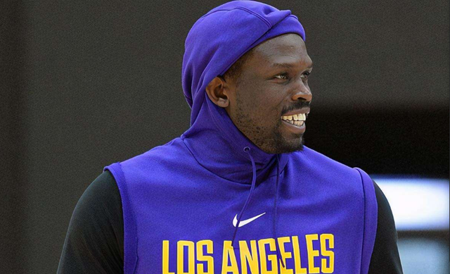 em